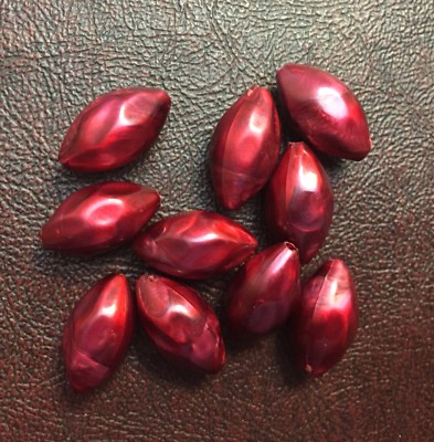Vintage Red Pearly Shimmer Wave Wobble Rice Elongated Lucite Bead Lot B ...