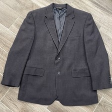 Jos A Bank Men  s 42S 100 Wool 2 Button Blazer In A Blue Houndstooth Pattern