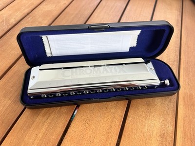 Suzuki Chromatic Harmonica Deluxe Chromatix (SCX-64C)
