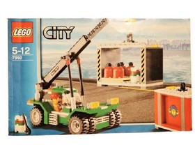 LEGO City Ladder Truck & Container Stacker 7239+7992