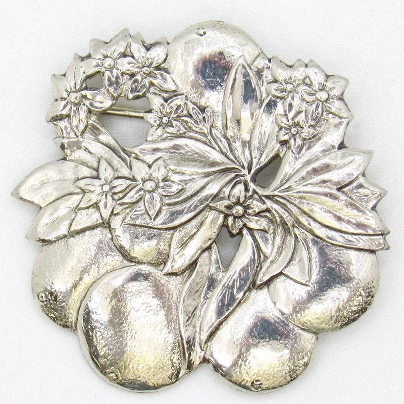 VINTAGE STERLING SILVER .925 LANG FRUIT FLOWER LEAF CLUSTER ROUND PIN BROOCH