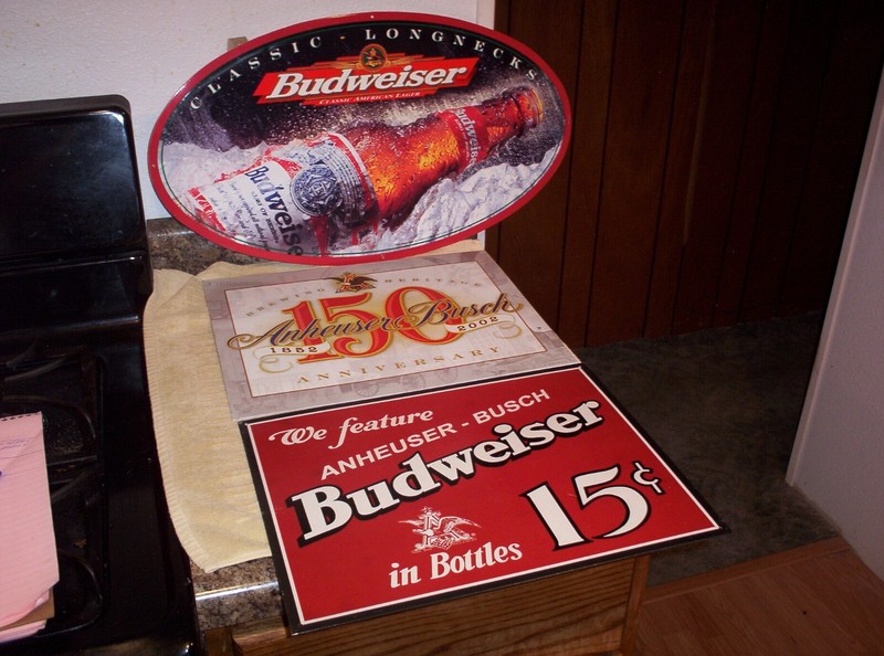 VINTAGE 1997 BUDWEISER CLASSIC LONGNECKS BOTTLES TIN SIGN - PLUS MORE