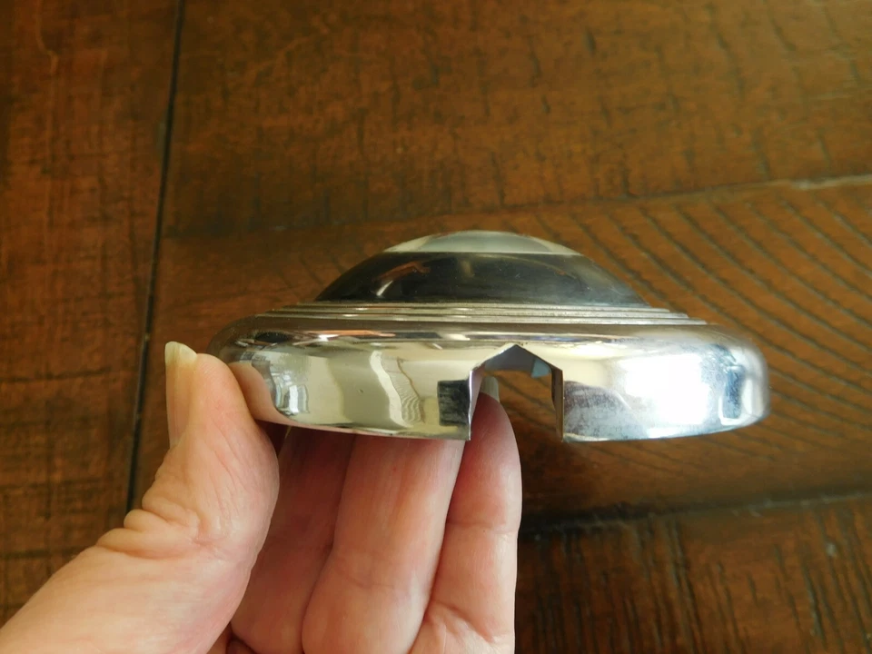 1946 1947 1948 Plymouth Steering Wheel Horn Button Special Deluxe P14C P14J P14 — 第 4/4 张图片