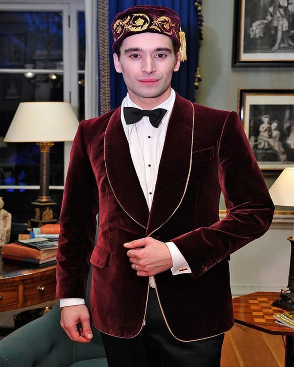 Men Velvet Blazer Jacket Burgundy Piping lapel Elegant Luxury Christmas Wear