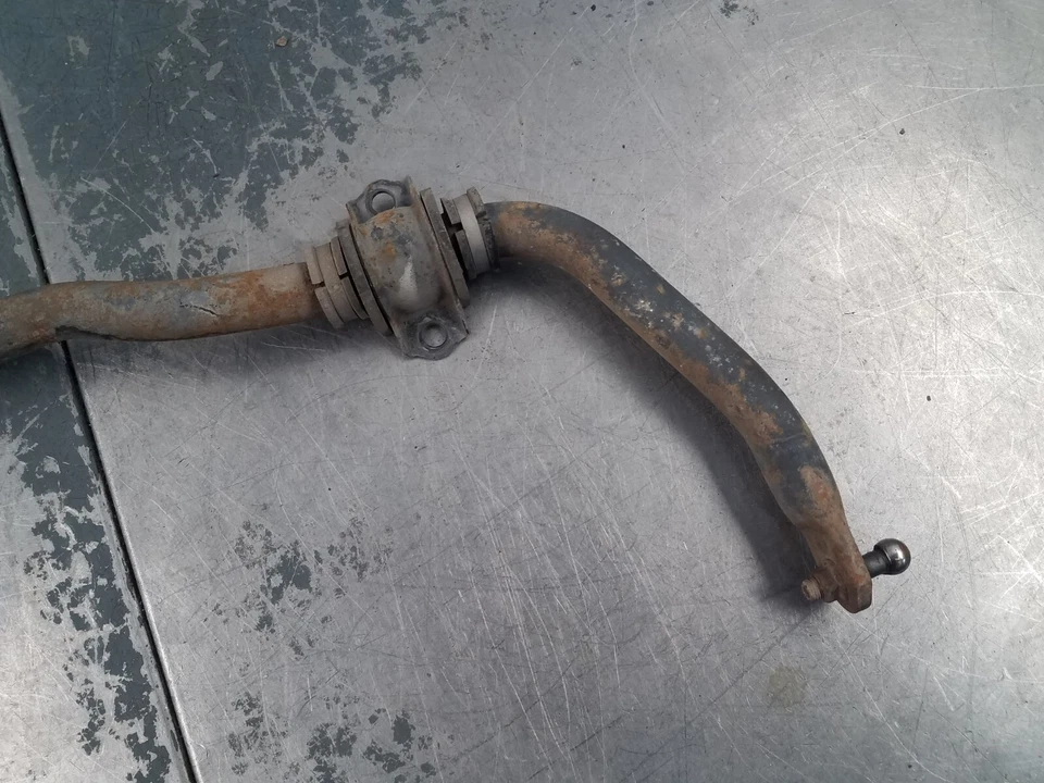 Barra estabilizadora trasera Honda S2000 AP1 2002 #8957 P2 Foto 2 de 3