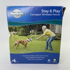 Petsafe Stay and Play Compact Wireless Pet Fence  Collar PIF00-1291