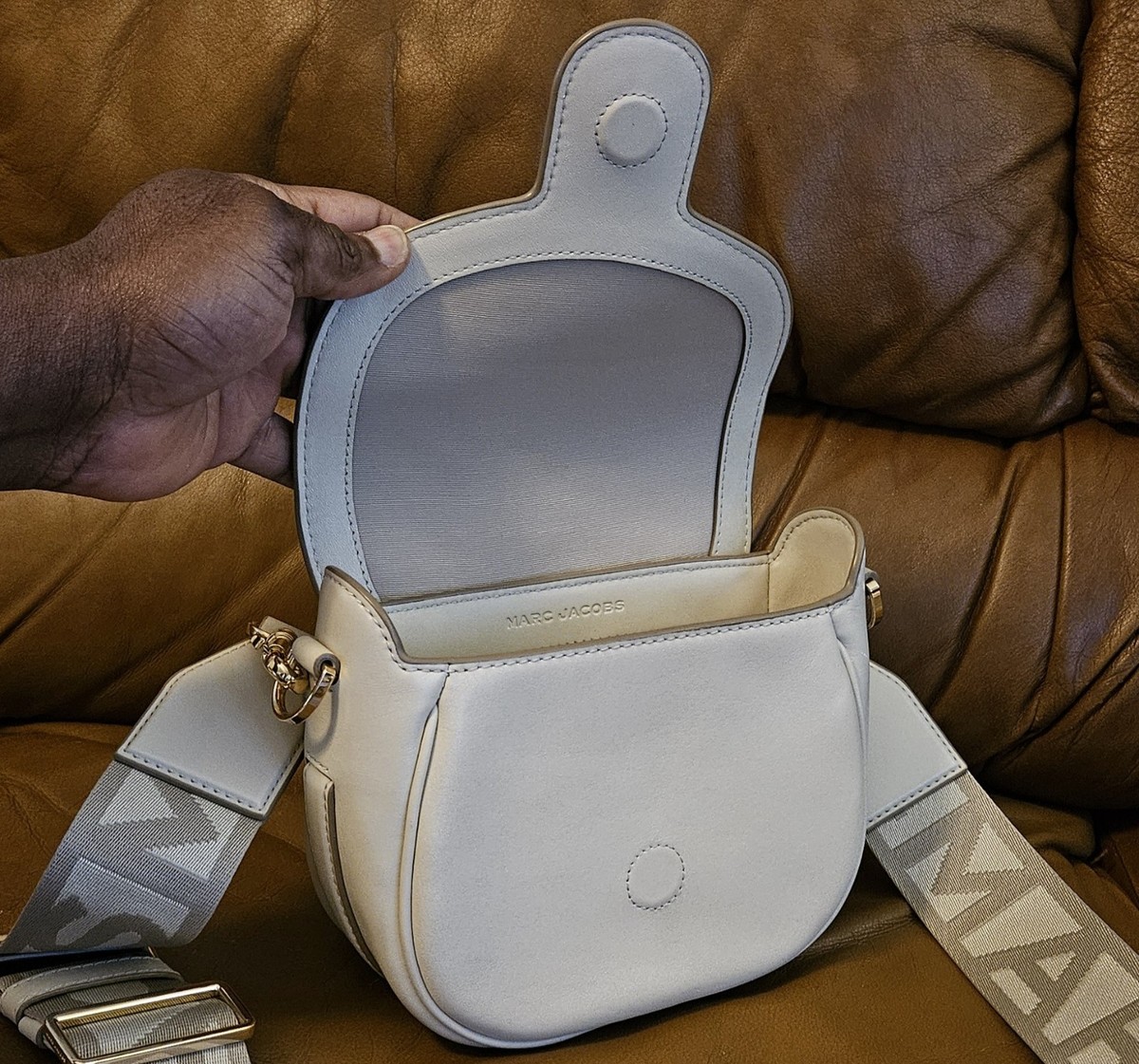 Women's Marc Jacobs Cream Leather Luxury Crossbody Shoulder Bag