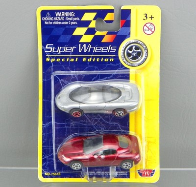 Motor Max Super Wheels 75616 Special Edition Diecast 1/64 Concept Corvette Set