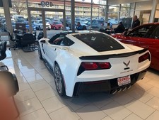 2019 White Chevrolet Corvette   | C7 Corvette Photo 1