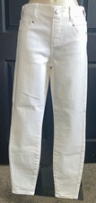 Liverpool Los Angeles White The Skinny Crop Jean Size 0/25 Quiet Luxury Chic