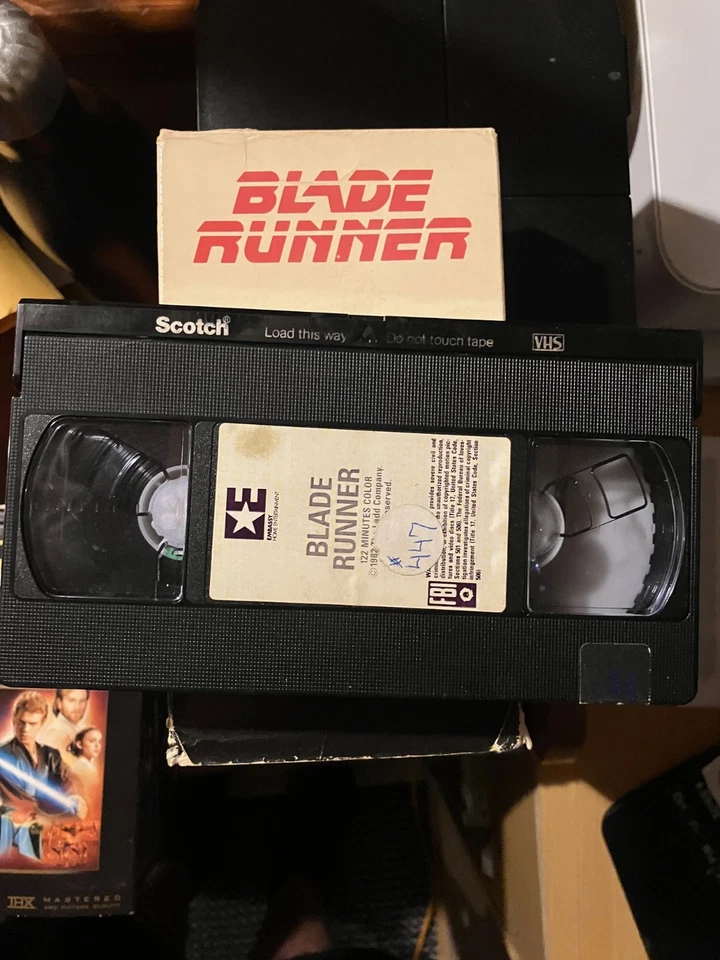 Blade Runner (VHS Tape, 1982) Harrison Ford, Rutger Hauer - Image 2 of 2
