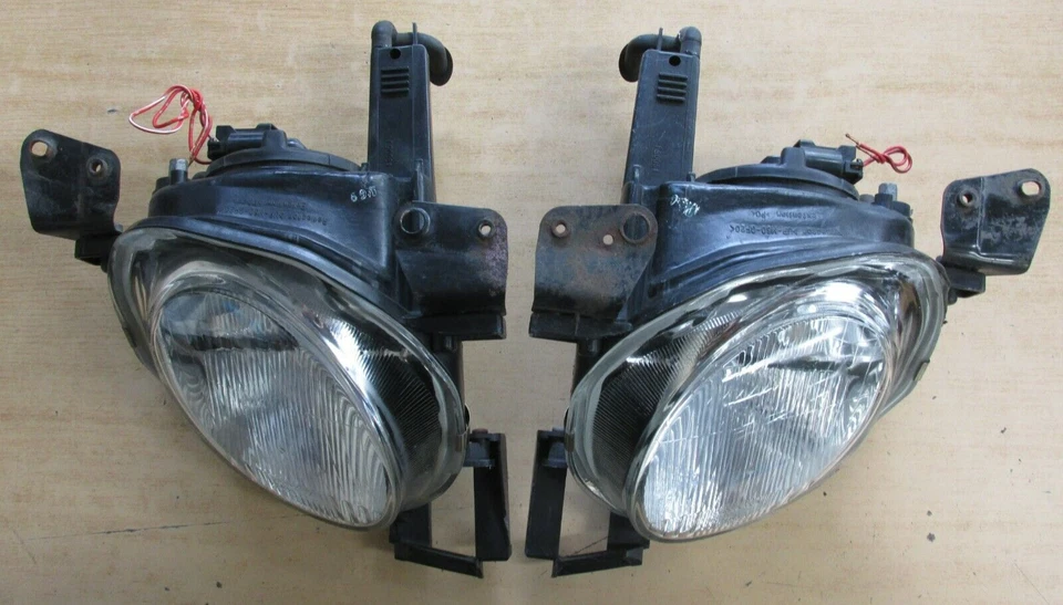 JDM Inner Glass Headlight Lamp For Toyota Soarer JZZ30 Lexus SC300 Foto 2 de 4