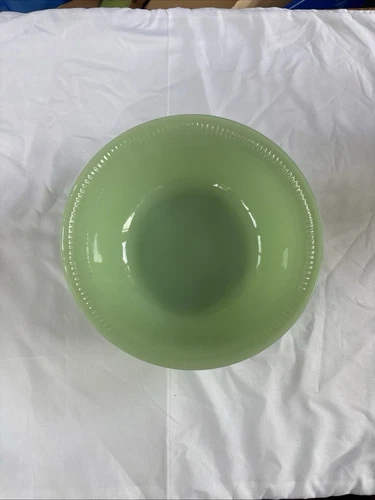 Vintage Fire King Green Jane Ray Jadeite 8 1/4 Bowl