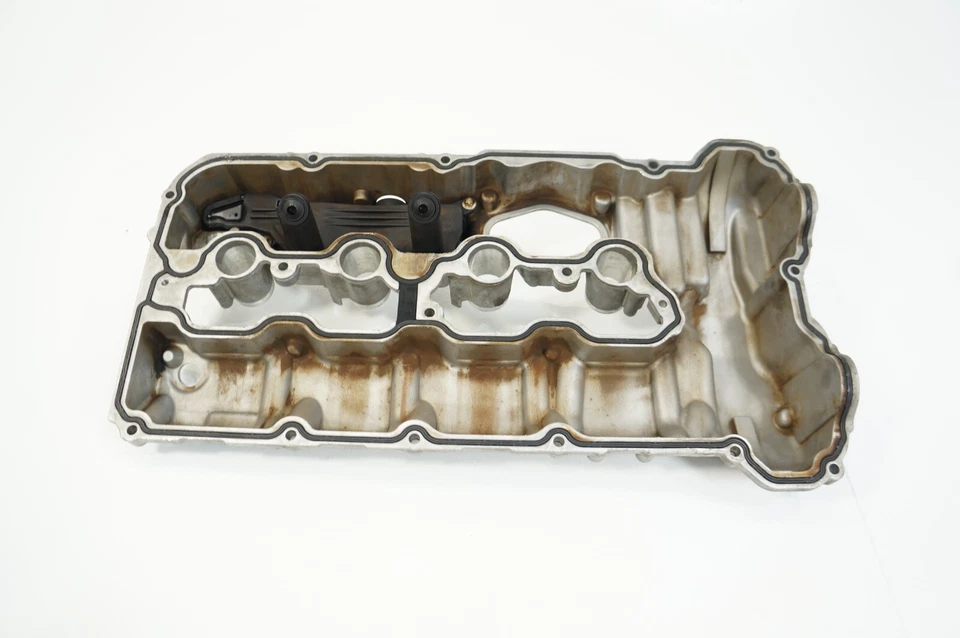 BMW 750I X5 2010-2013 4,4 L V8 N63 LADO CONDUCTOR IZQUIERDO MOTOR VÁLVULA CILINDRO CUBIERTA Foto 3 de 4