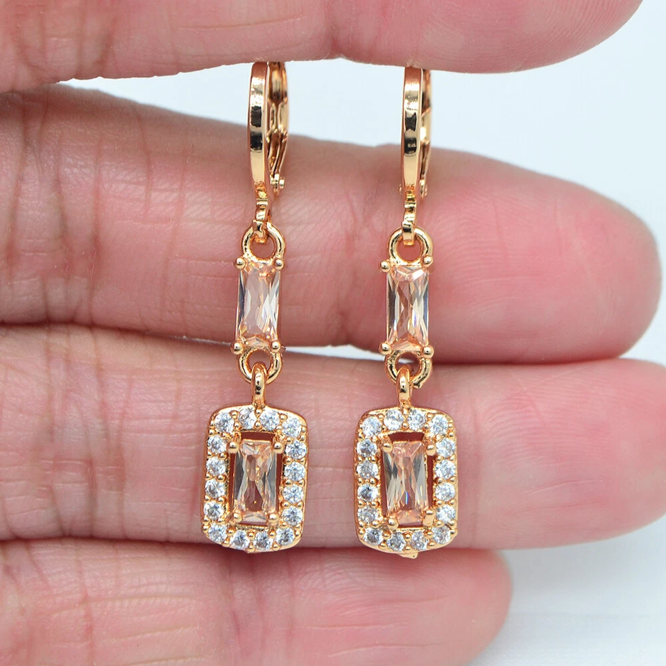 Pendientes colgantes de topacio místico púrpura de moda rellenos de oro amarillo de 18 quilates para mujer Foto 3 de 4