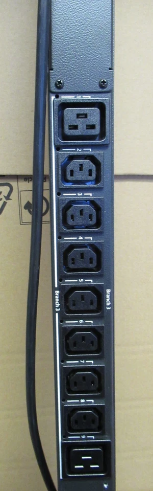 Emerson Liebert Power Distribution Unit 21 x C13 6 x C19 13A Rack PDU MPH - Image 4 of 4