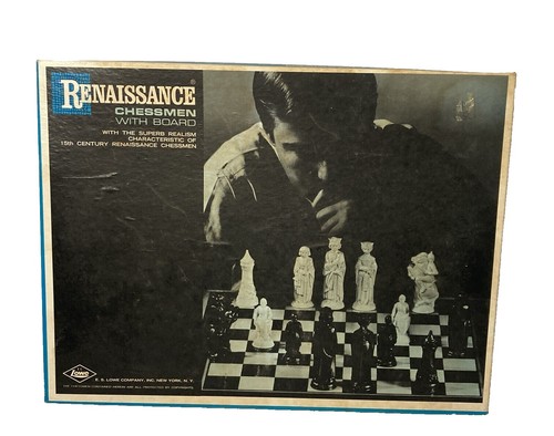Vintage 1959 Renaissance Chessmen Complete Chess Set No. 831 E.S.