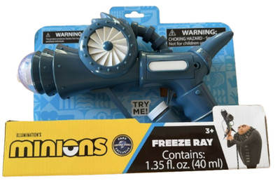 Universal Studios Villain-Con Despicable Me Minion Freeze Ray Toy with Box