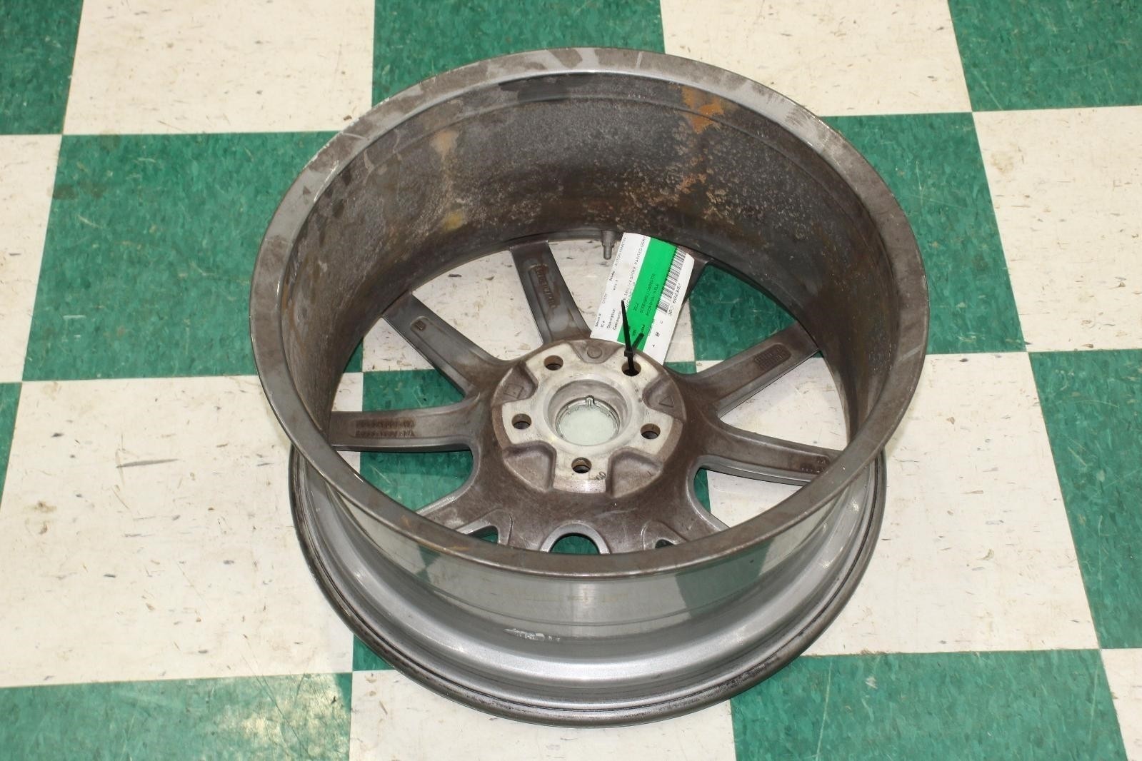 ⚠️SCUFFS⚠️ 11-17 Aston Martin Vantage Grey Machine Face 19" Wheel Five V Spoke R