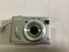 Sony Cyber-Shot DSC-W5 5.1MP 3x Optical Zoom Silver Parts or Repairs Only
