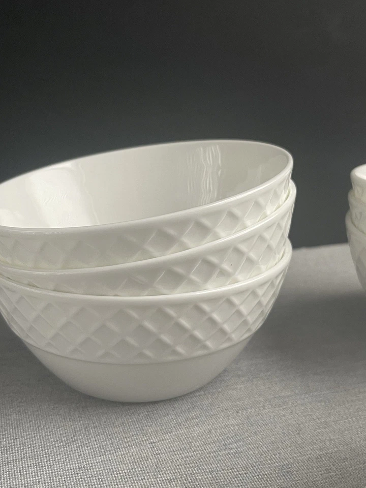 Tigelas de frutas brancas Mikasa Trellis Bone China ~ Conjunto de 8 ~ 4 1/2" - Imagem 2 de 4