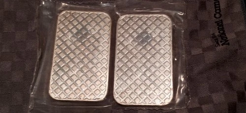 Lot of 2.-.999 Fine Silver 1 Troy ounce Bars-