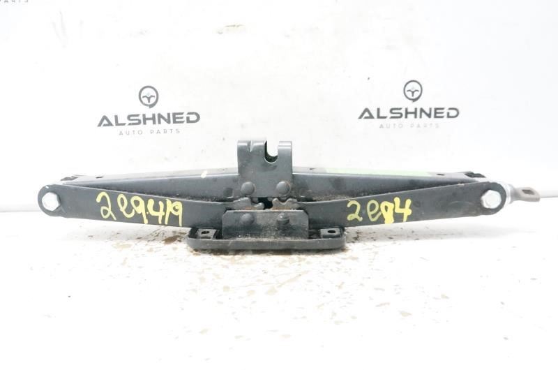 2017 Kia Sorento Jack And Foam Holder 09110C5000 OEM eBay