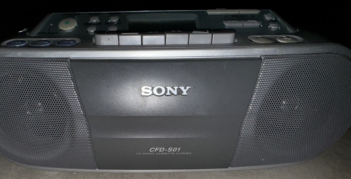 Boombox Sony CFD-60L - Lecteur Cassette/CD/Radio FM/LW - Rétro Années 90 - Occasion