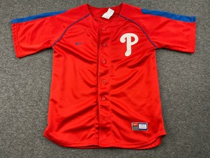 phillies button up jersey