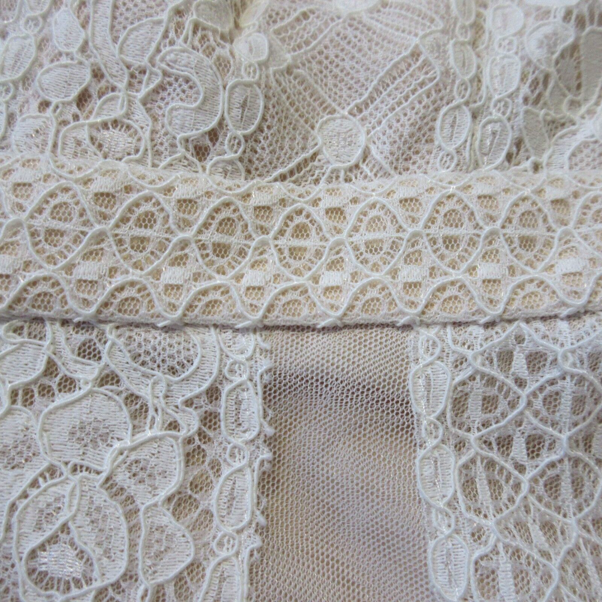 bcbg floral lace handkerchief dress NWT BCBG FLORAL LACE RUFFLE HEM SHIFT DRESS