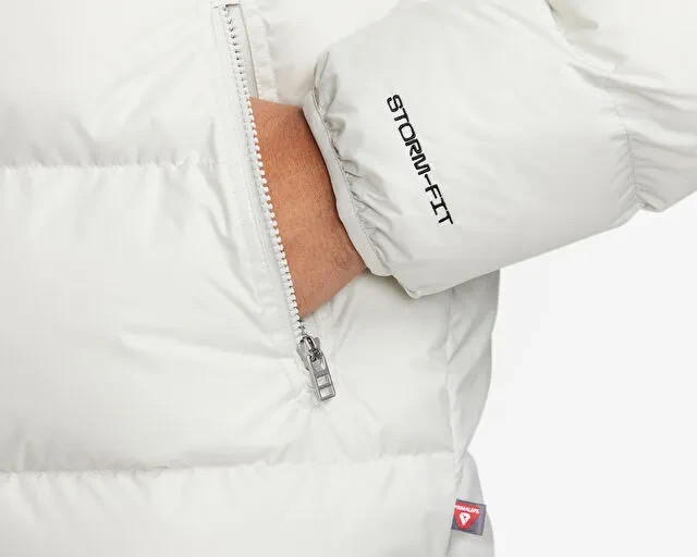 SACAI X NIKE Nike Storm FIT Windrunner Primaloft Bubble Puffer Jacket Uomo FB8185 247