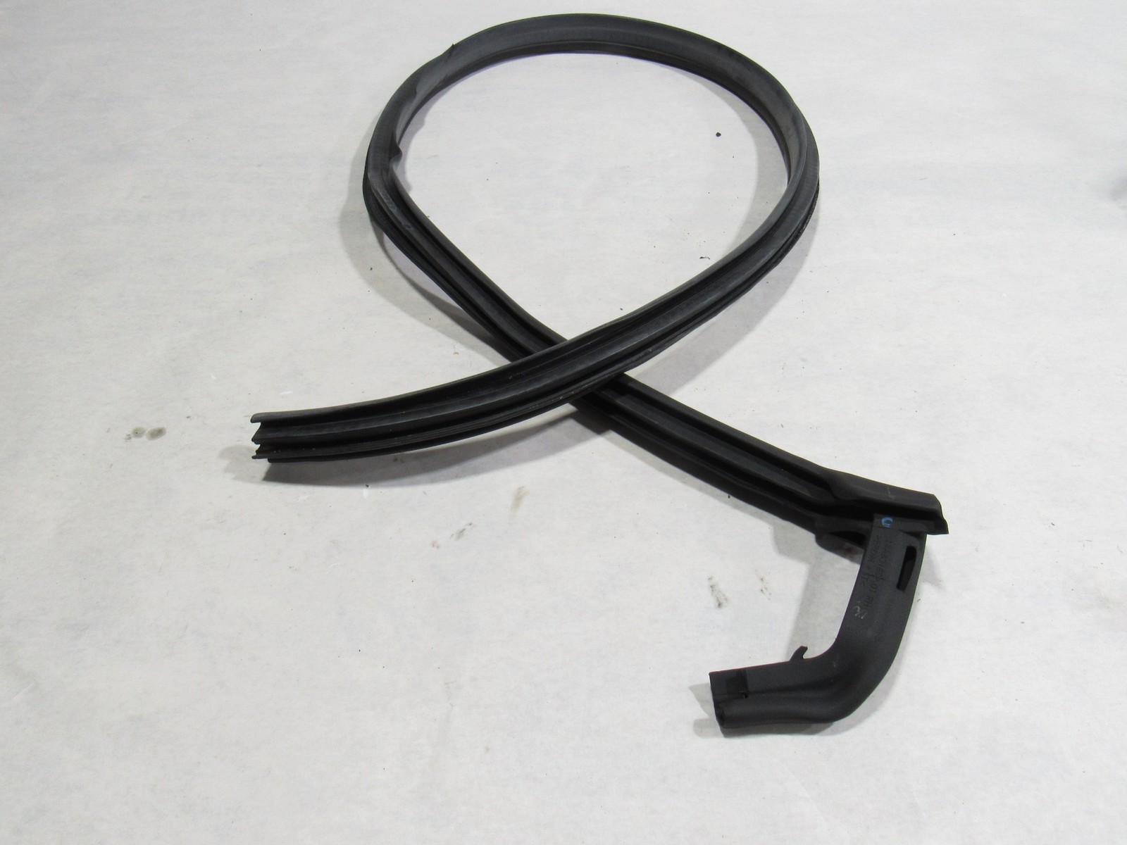 17-20 Mclaren 720S 720 2020 Right Passenger Door Weather Strip Seal #3