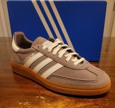 Adidas Handball Spezial J / Coco Colored Suede Low Cut Sneakers GS 