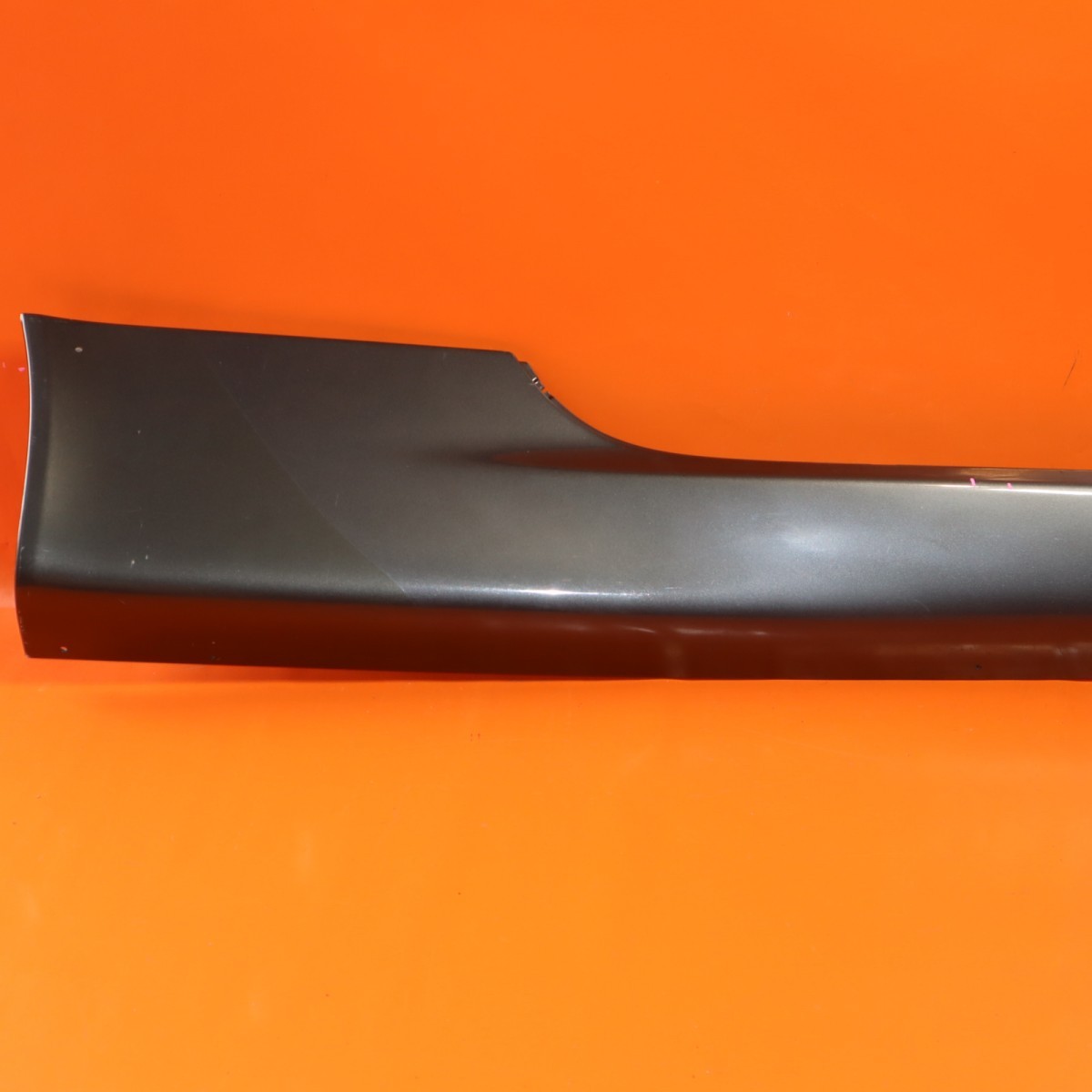ASTON MARTIN DB9 ROCKER MOLDING LEFT 2005 2006 2007 2008 2009 2010 2011 2012