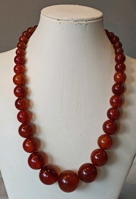 Gorgeous Antique Art Deco Marbled Cherry Amber Bakelite Necklace 62 grams