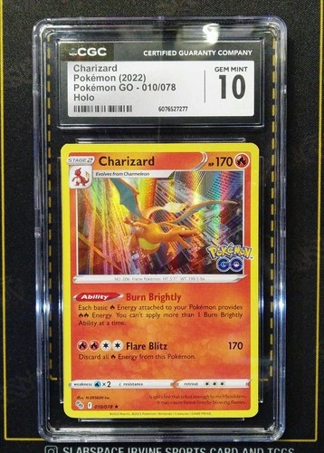 2022 POKEMON GO #010 CHARIZARD-HOLO CGC 10