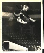 Press Photo Girl performs Gymnastics - sax30086