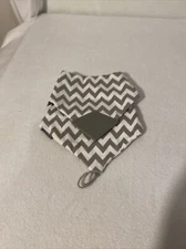 BooginHead PaciGrip Universal Pacifier Holder Bib & Bandana Teether Bib,