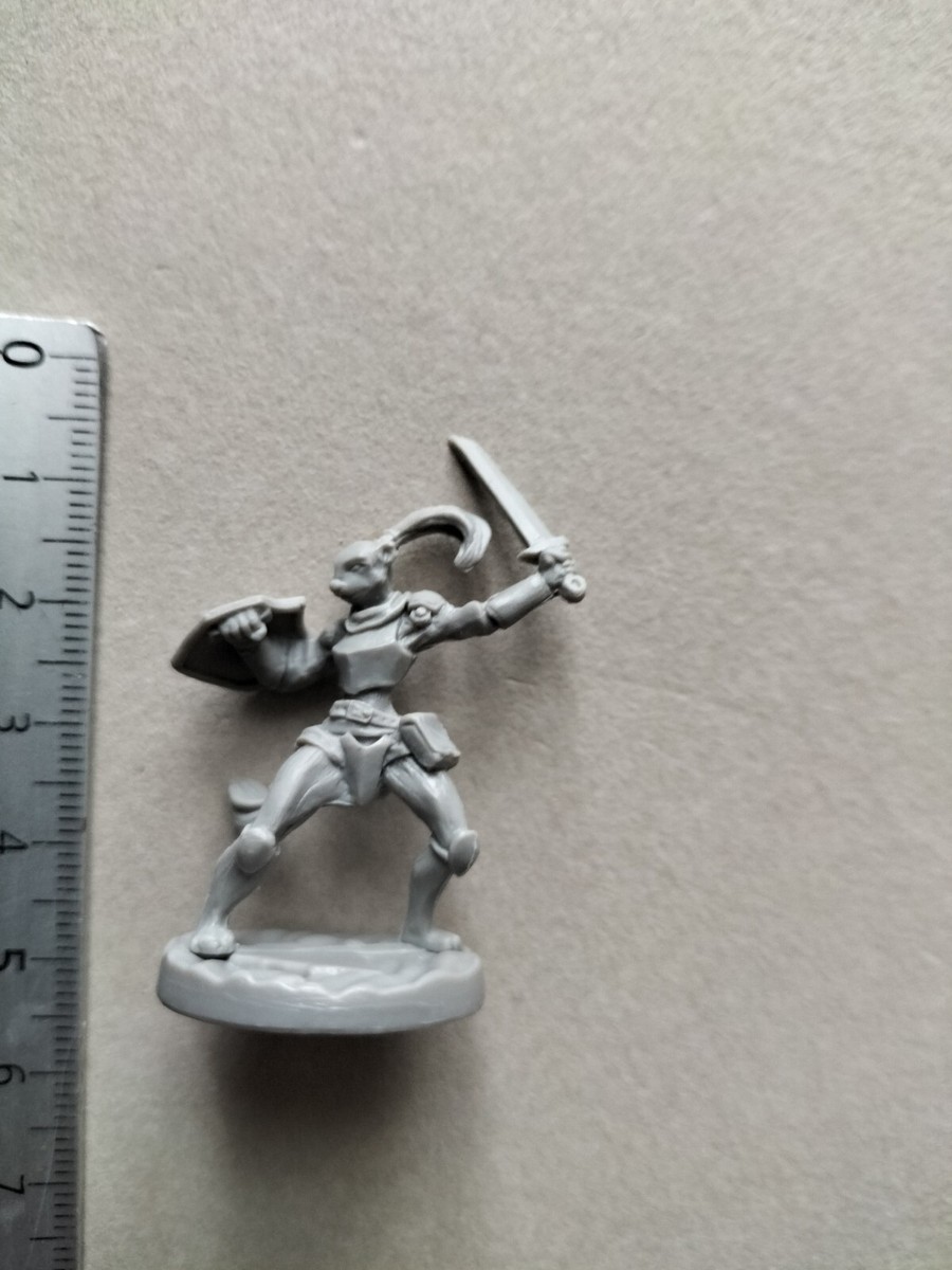 Miniature Catman Female Felys - Myth Boardgame Kickstarter - Figurine Jeu De Plateau