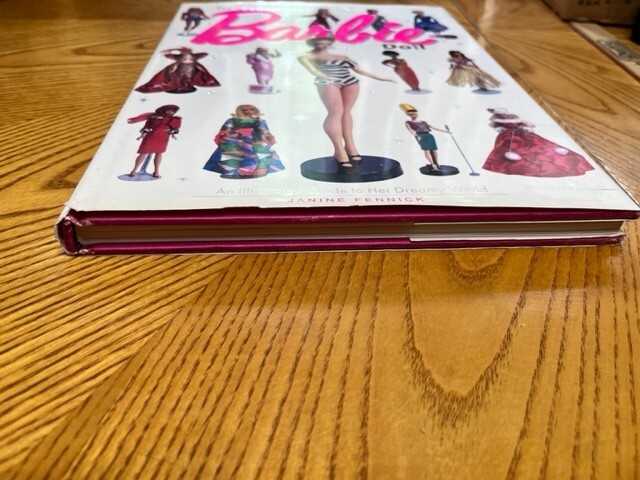 THE COLLECTIBLE BARBIE DOLL - AN ILLUSTRATED GUIDE TO HER DREAMY