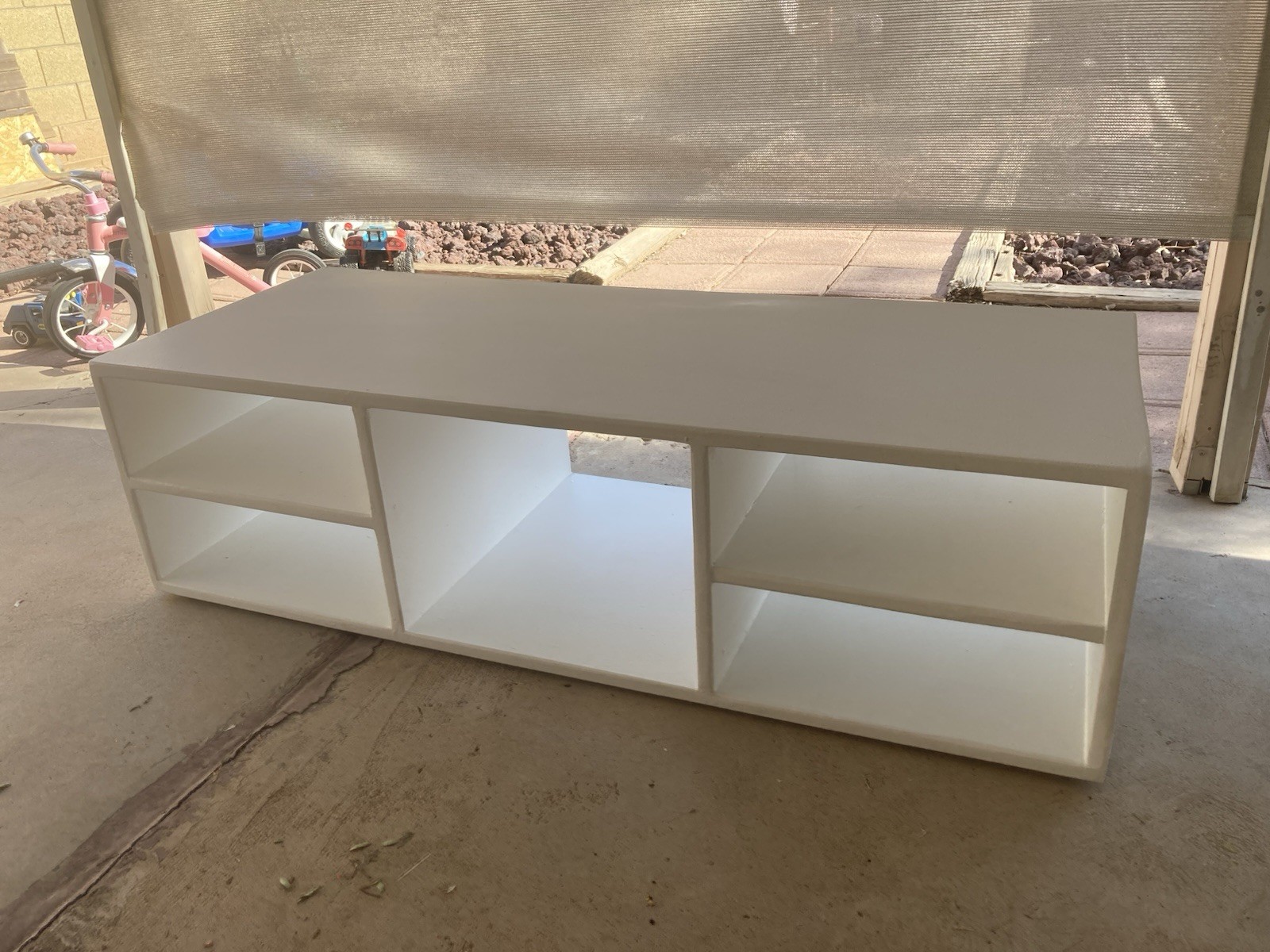 White Rectangular TV Stand, Wood Composite, Contemporary, 4 Shelves