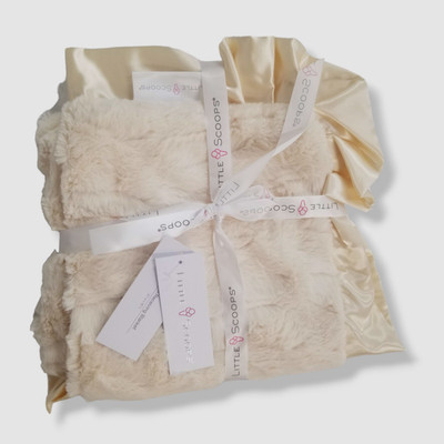 $46 Little Scoops by Iscream Baby Beige Plush Satin Receiving Blanket 32'' x 36''