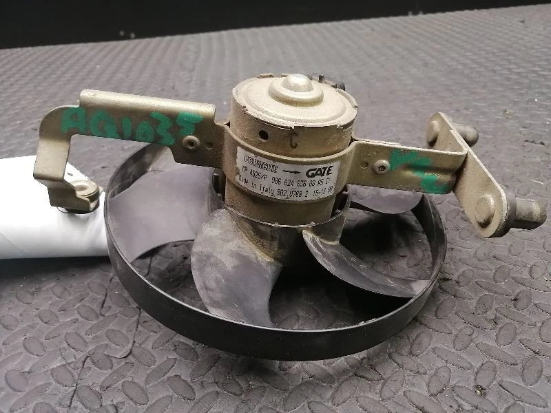 Radiator Fan Motor Fan Assembly Fits 97-12 PORSCHE BOXSTER 1953972 Foto 4 de 4