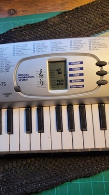 Casio SA-75 Portable Electronic Keyboard Mini 37 Keys Song Bank
