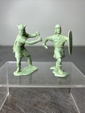 Vintage 1965 Marx Pale Green Viking Action Figure Soldiers X2