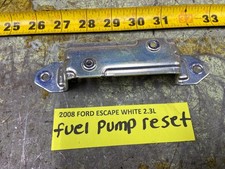 08-2012 ESCAPE   FUEL PUMP RESET BRACKET 6L8T-9D362-AB