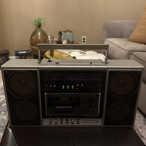 Vintage Panasonic RX-F35 Radio Collectors Boombox Tested Ambience Love Call