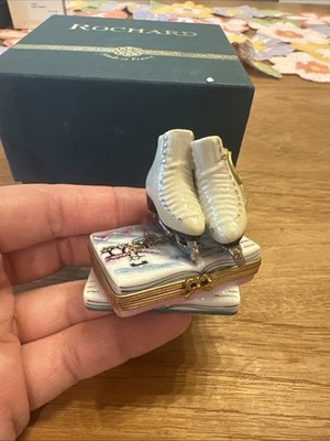 Rochard Limoges Peint Main Ice Skates On Book Trinket Box
