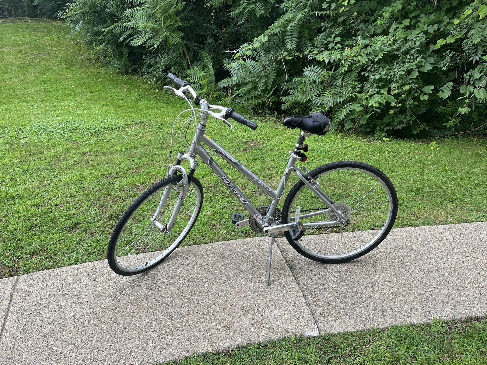 giant cypress sx bike