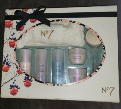 Neu No 7 Beauty Box